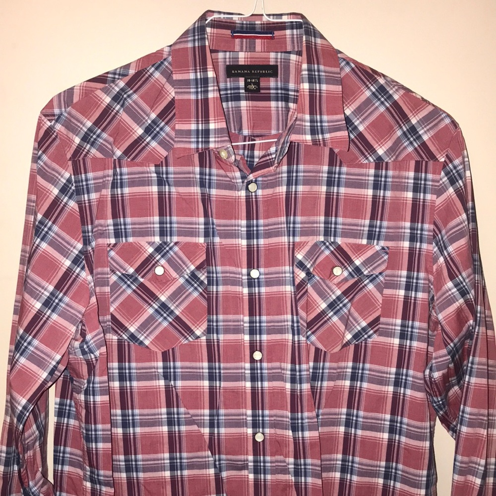 Banana Republic mens, long sleeve casual shirt.